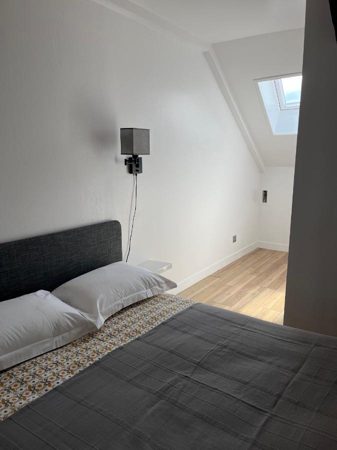 Appartement De La Fontaine A La Tour Du Pin Hyper Centre Parking Prive 외부 사진